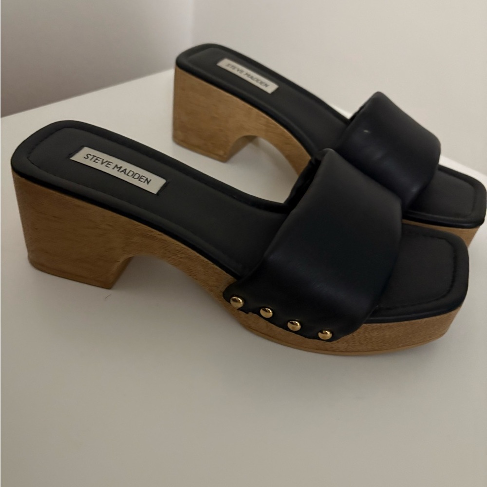 Steve Madden Black Leather Mules with Tan Platform